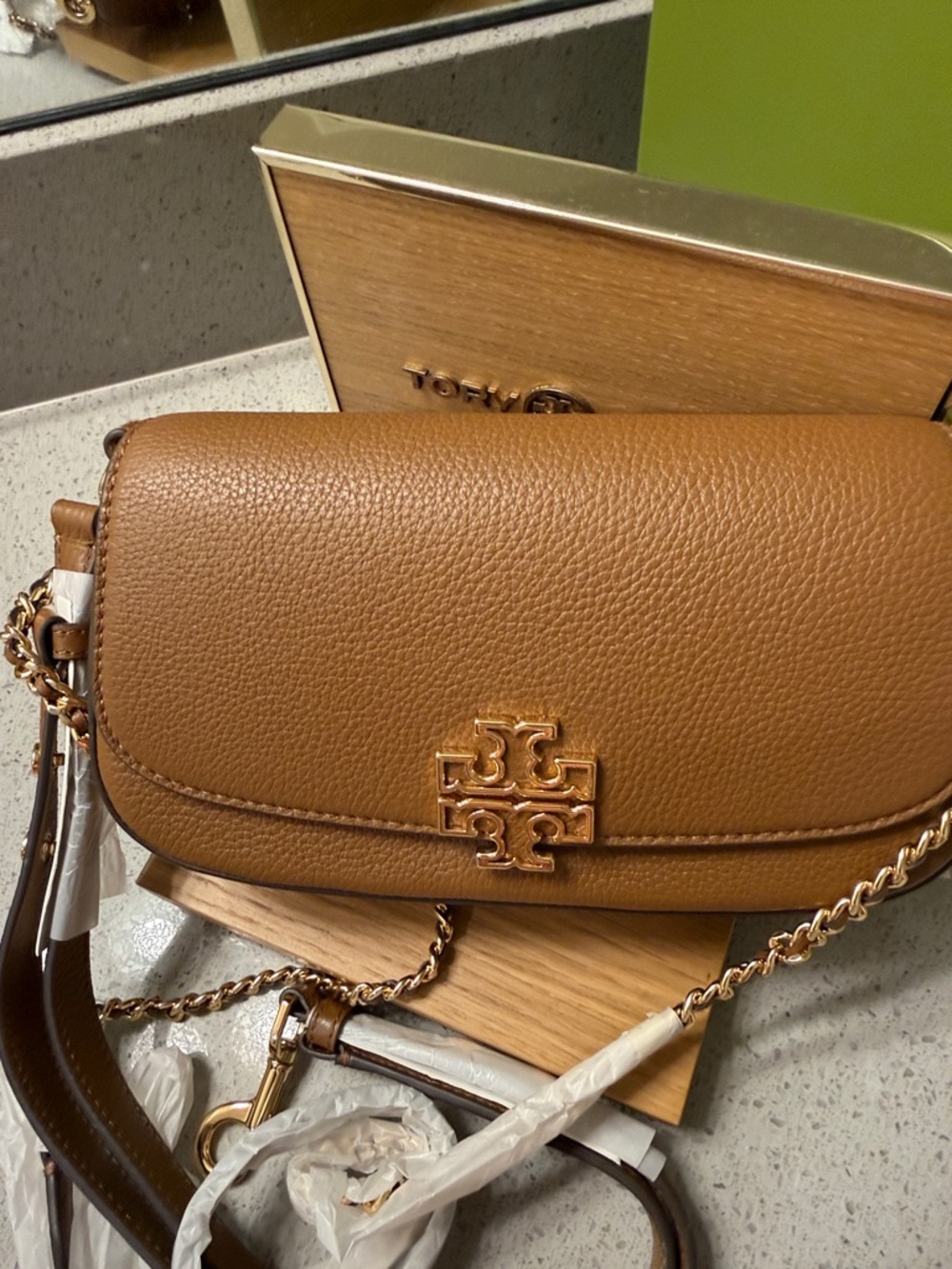 Tory Burch Tan Leather Convertible Crossbody with Gold Logo 2 adjustable straps - Picture 2 of 13